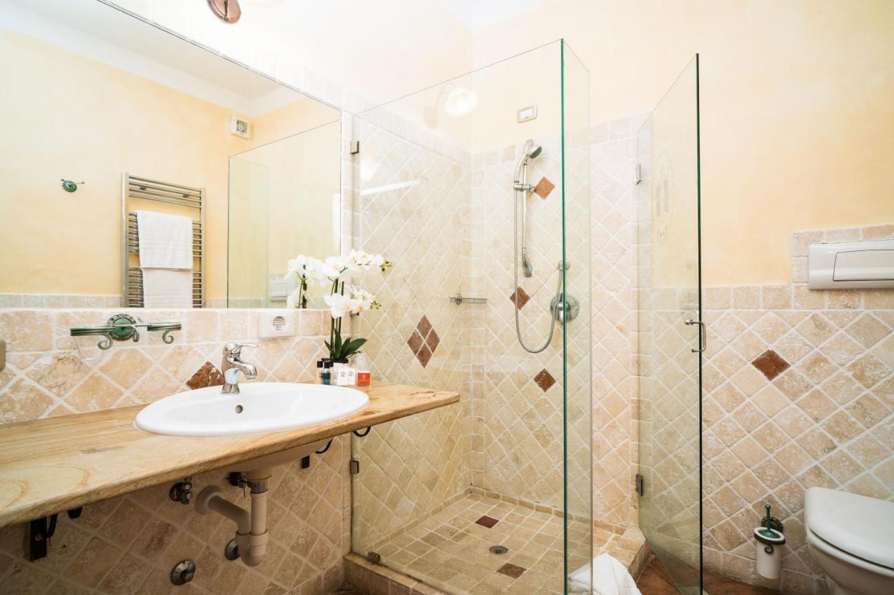 Lh Hotel Pozzo Sacro Olbia Buitenkant foto