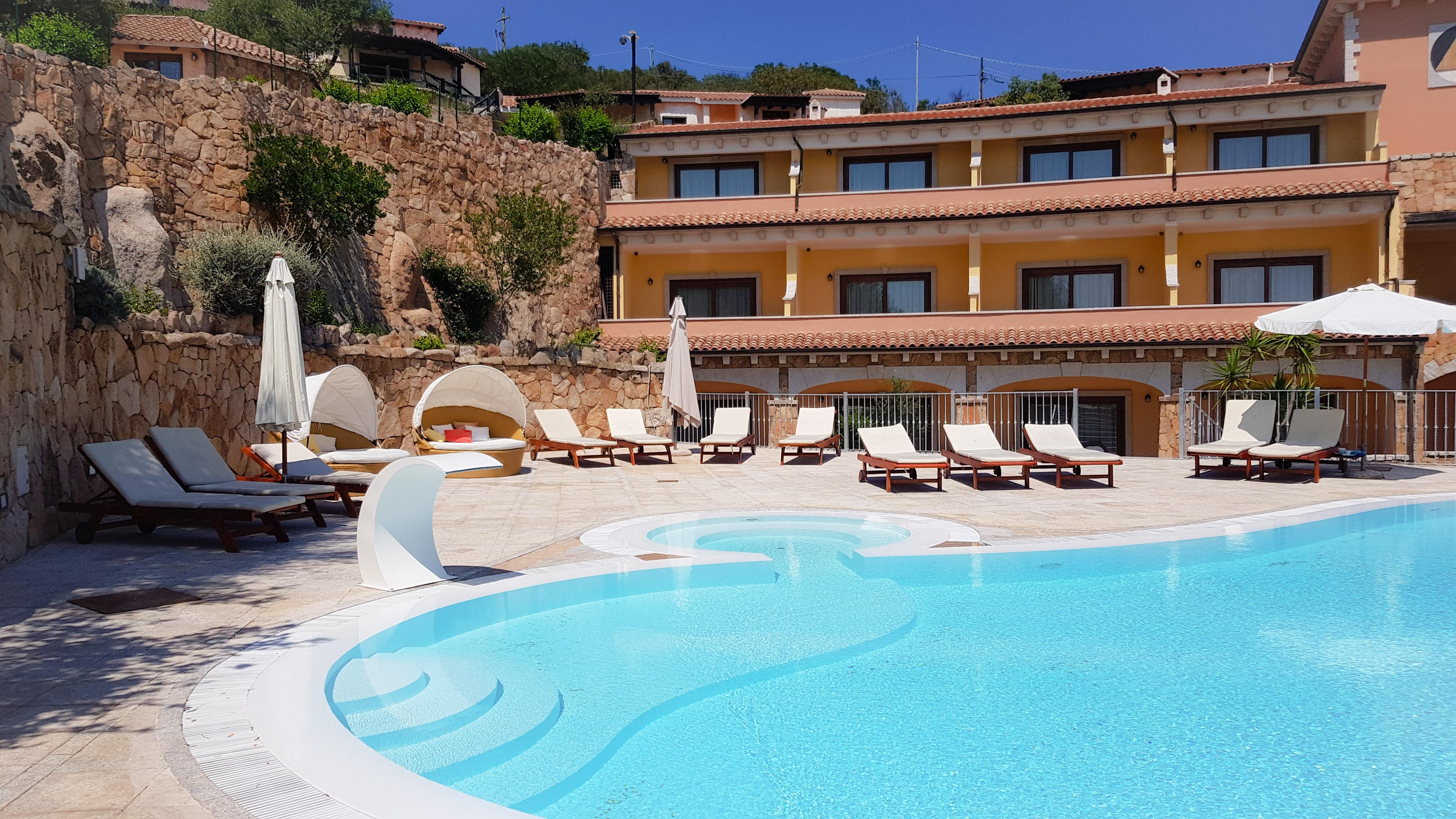 Lh Hotel Pozzo Sacro Olbia Buitenkant foto